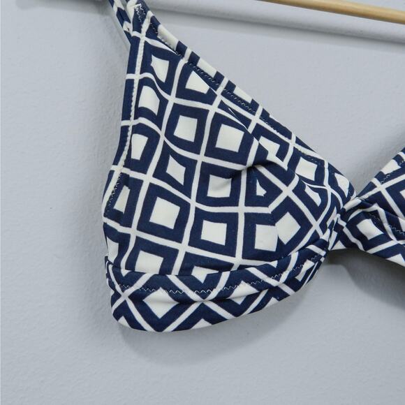 J Crew Triangle Bikini Swim Top Sz M Navy Blue Ivory Geometric Square Tile A3035 - Picture 10 of 10
